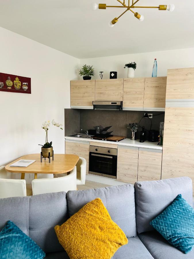 Maisonnette Independante Au Calme Vittel Εξωτερικό φωτογραφία
